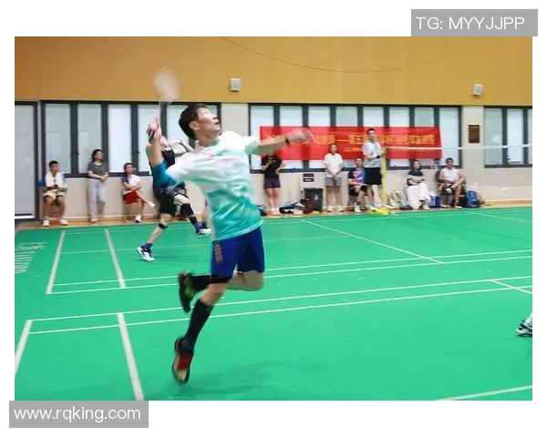 深圳羽毛球队以52分领跑奥运会积分榜展现强大实力和团队合作精神